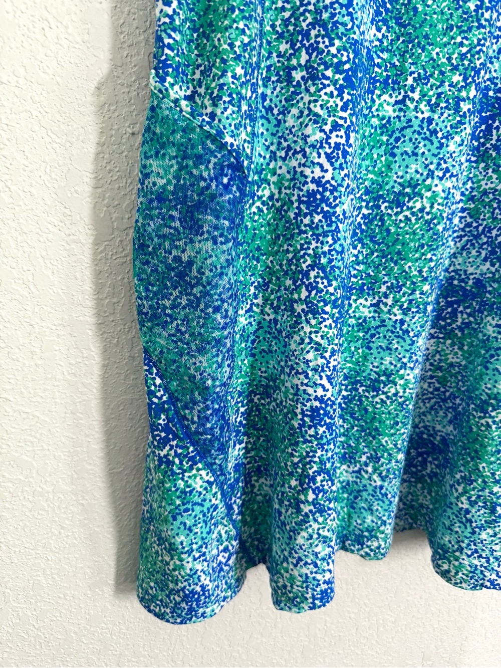 IBKUL Sleeveless Tennis Mini Dress in Spray Paint Blue Green Size Large NEW - Picture 5 of 8